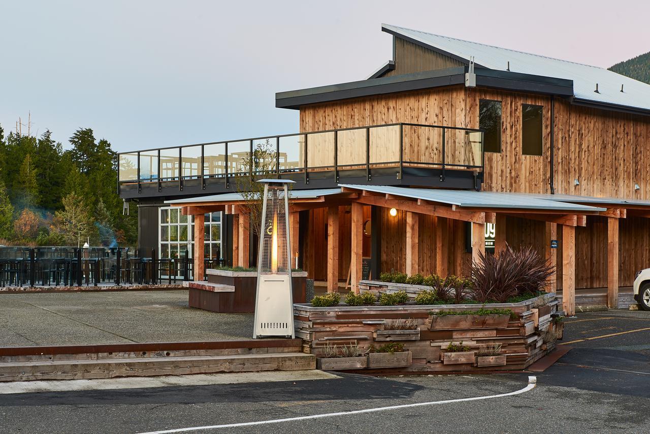 Tofino Resort + Marina Exterior foto